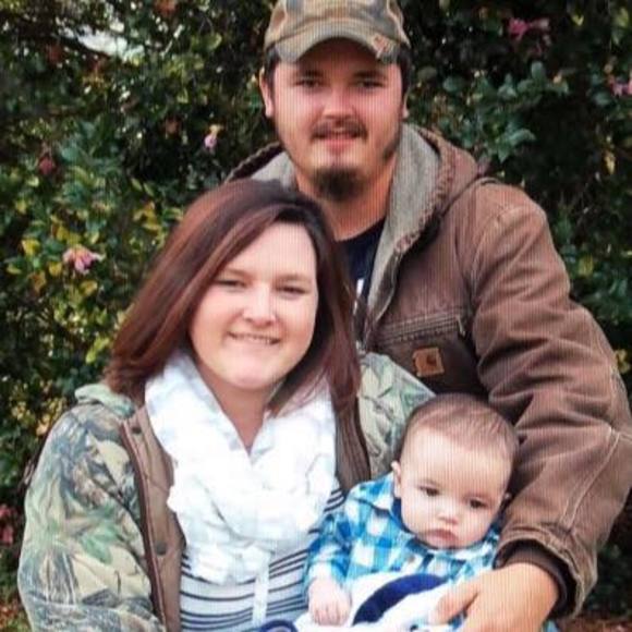 Meet your Posher, Gabrielle - Picture 1 of 1